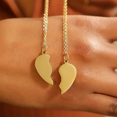 DUO - COLLAR PERSONALIZABLE CORAZÓN PARTIDO