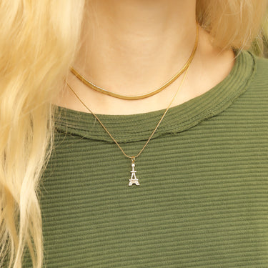 EIFFEL TOWER CHARM